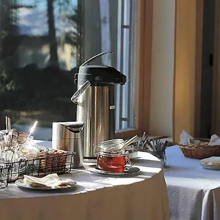 Otel Sofia 2*